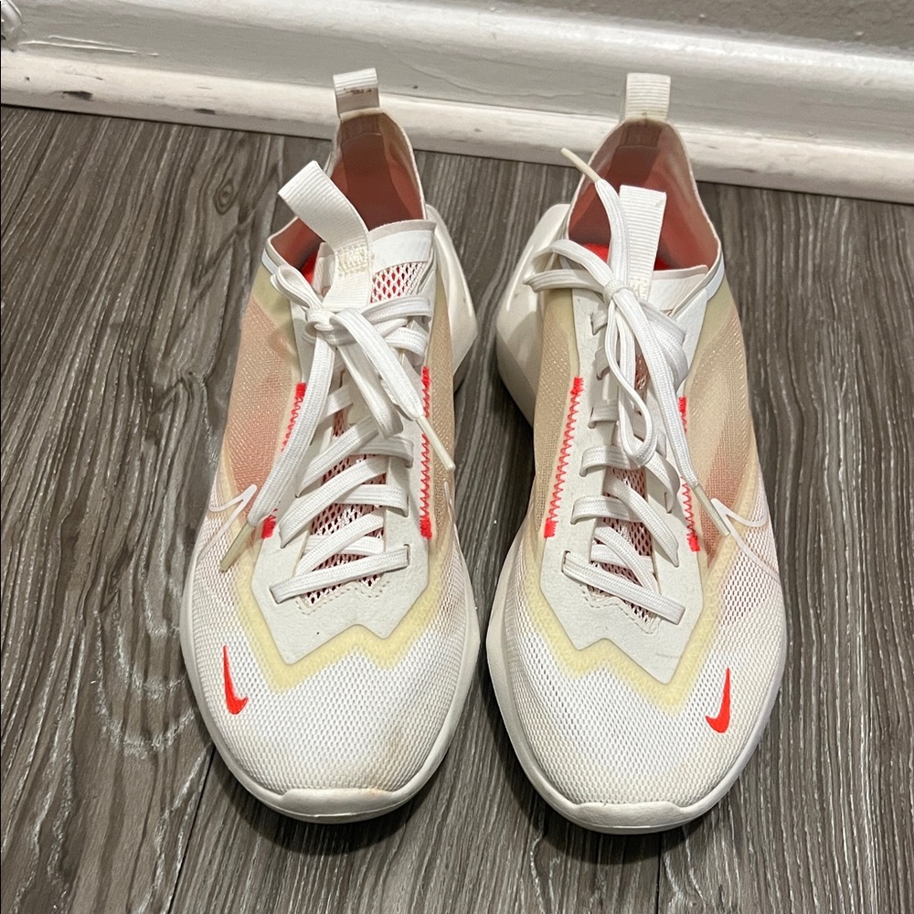Nike Women's White and Red Athletic Shoes